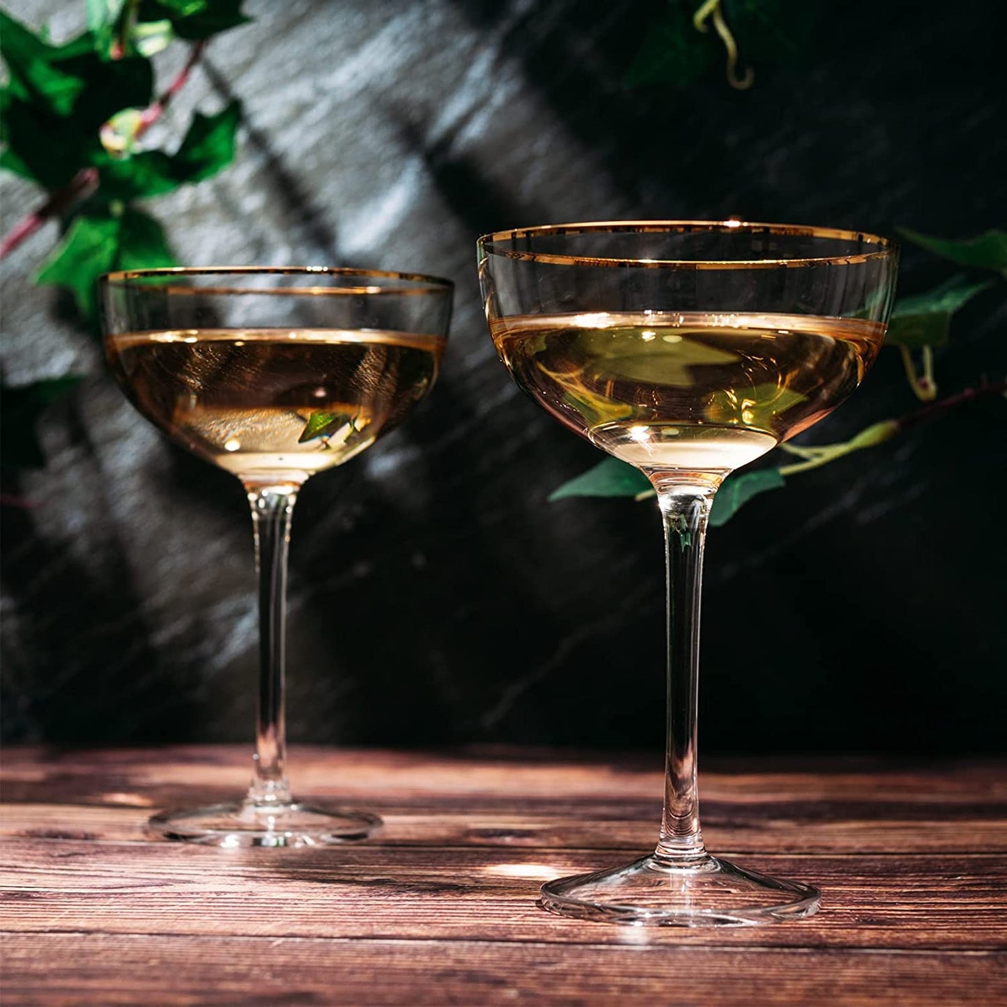 Vintage Crystal Champagne Coupe Gold Rim Glasses | Set of 2 | 7 oz, Gilded Rim Classic Cocktail Glassware - Martini, Manhattan, Cosmopolitan, Sidecar, Daiquiri | 1920s Style Saucer Goblets | Gift Box