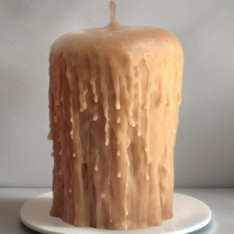 Beeswax Pillar Candle | Gothic | 14cm